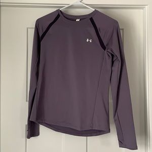 UNDERARMOUR cold gear shirt, size S